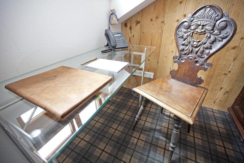 Die Post Landgasthof Aufkirchen Berg am Starnberger See Quarto foto